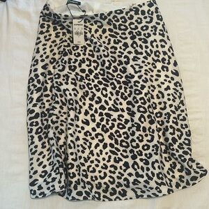 NWT express skirt
